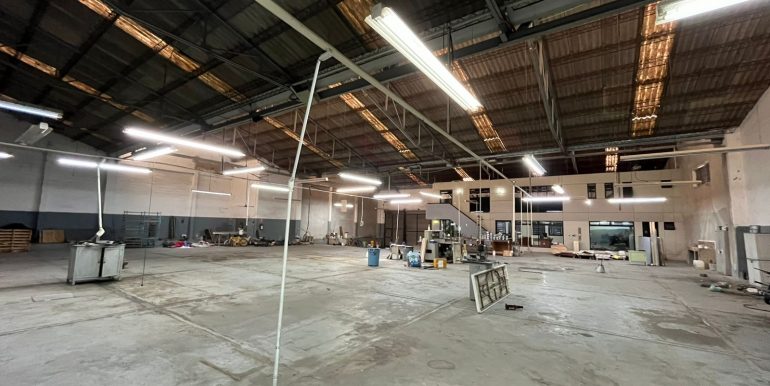 WhatsApp Image 2025-11-04 at 6.33.54 PM (3)